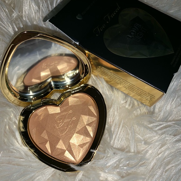 Too Faced Other - Highlighter SALE.